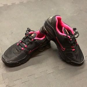 Womens Nike Shox